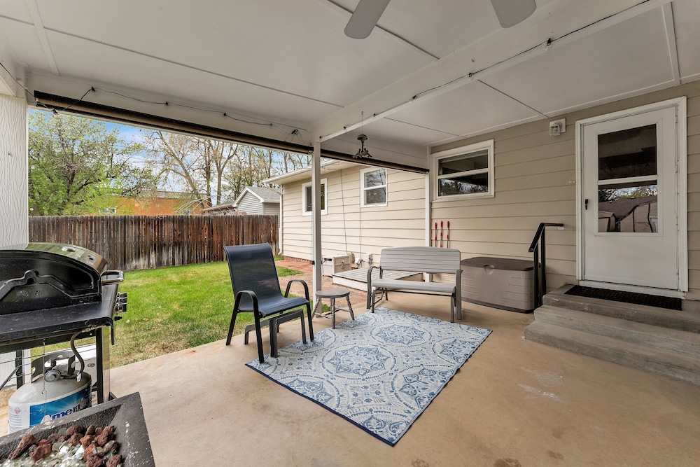 Cozy Loveland Ranch Perfect For Relaxation 3 Bedroom Home