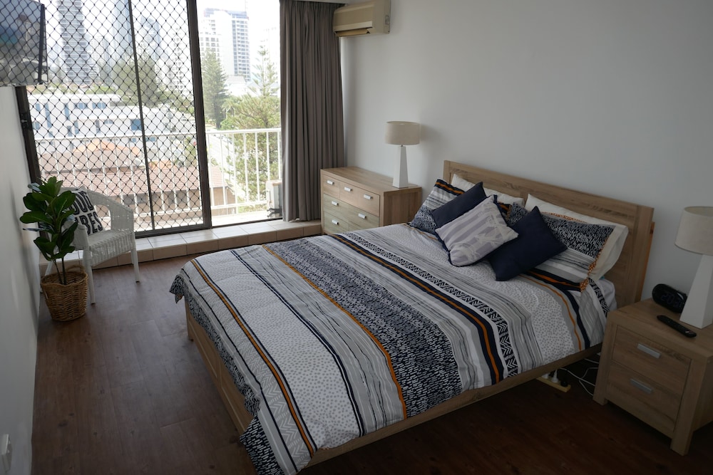 Queensleigh Apartment