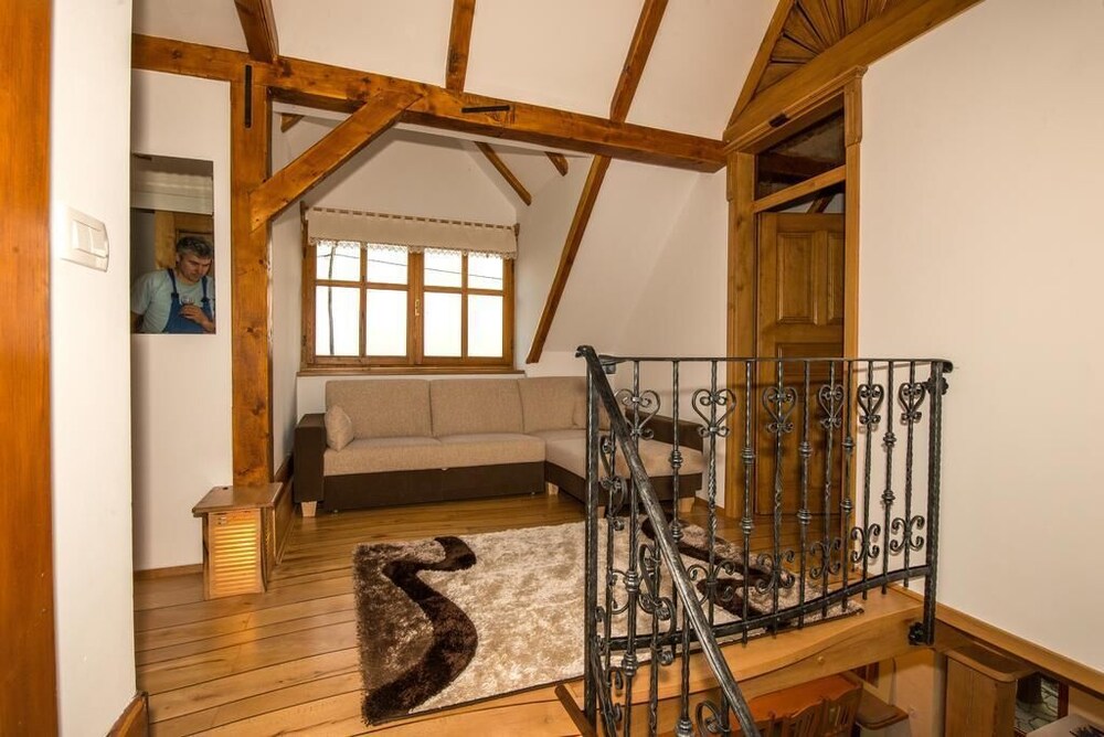 Vineyard Cottage Vina in Medu view 5