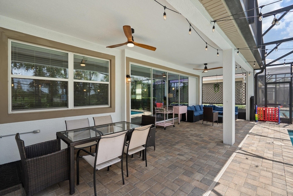 Solara Resort 9 Bedroom Private Pool + Spa Home 9 Home