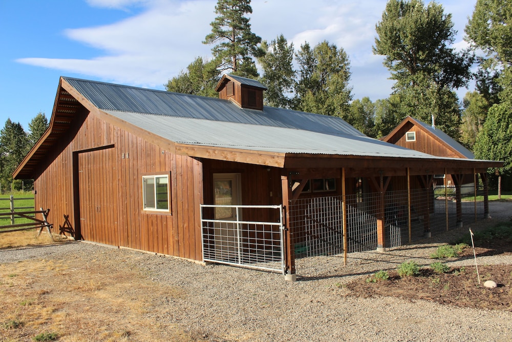 Methow River Lodge & Cabins