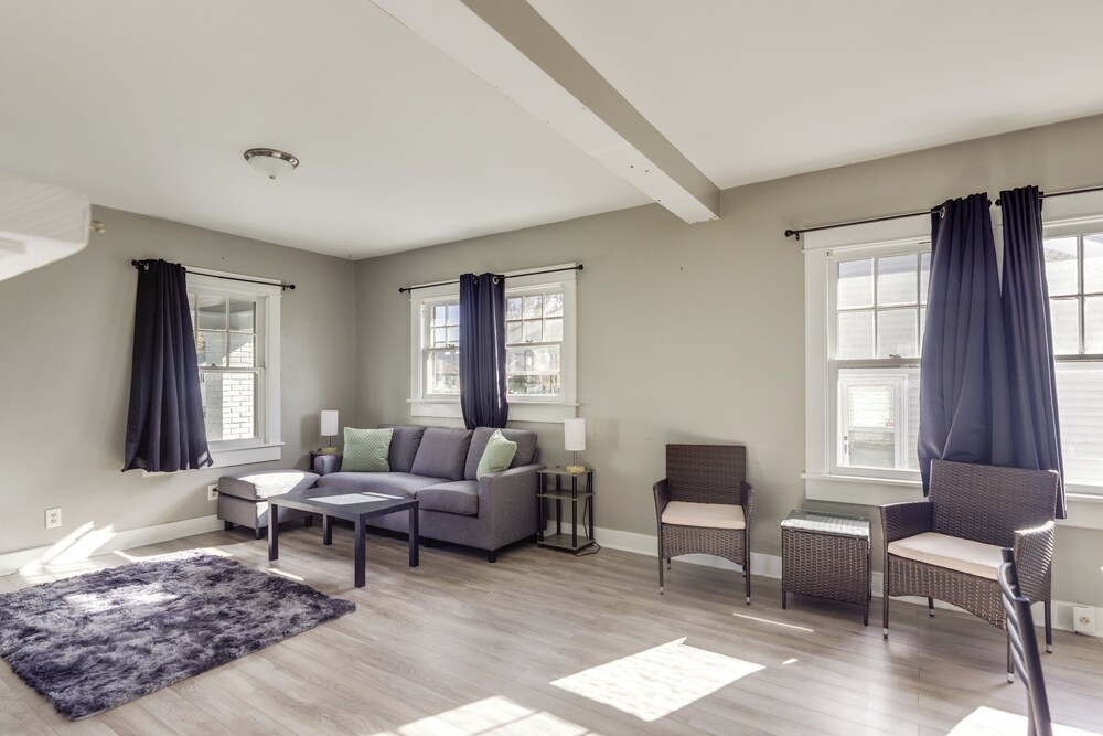 Close to University & Dtwn: Home in Dayton