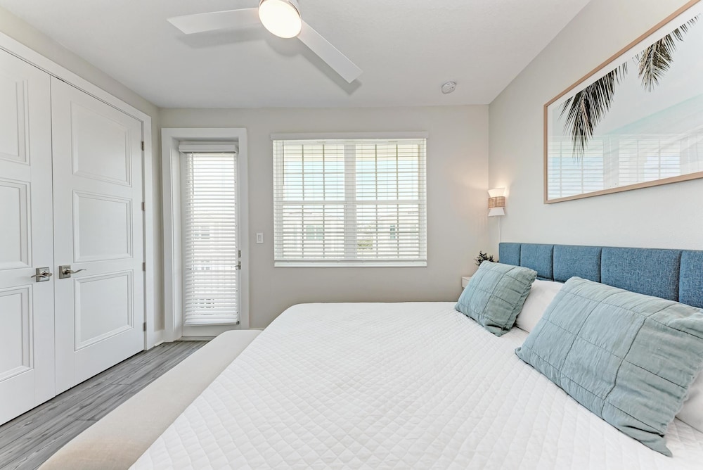 Sweet & Salty Beach House 3 Bedroom Home