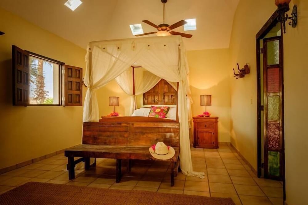 Casa Rancho view 4