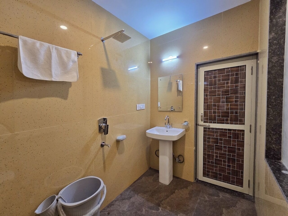 Aghor Guest House