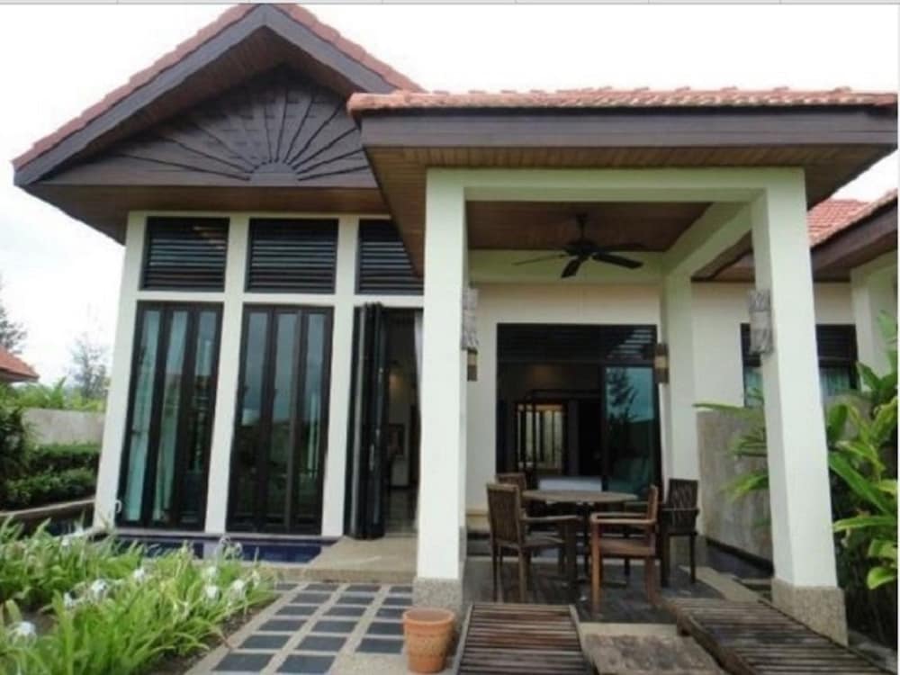 Nexus Residence - Beach Villa 360
