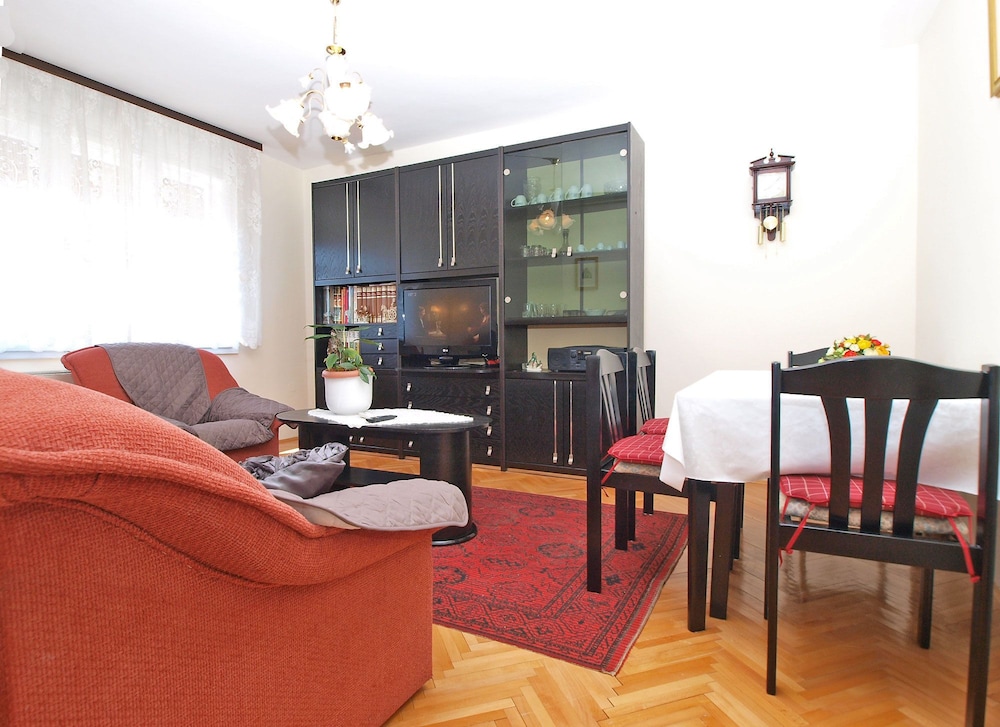 Apartment 1414 view 2