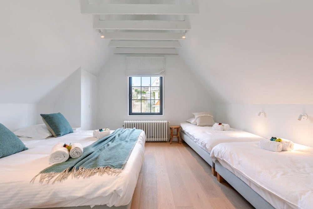 Lovely new Apartment in Knokke-heist by the Beach