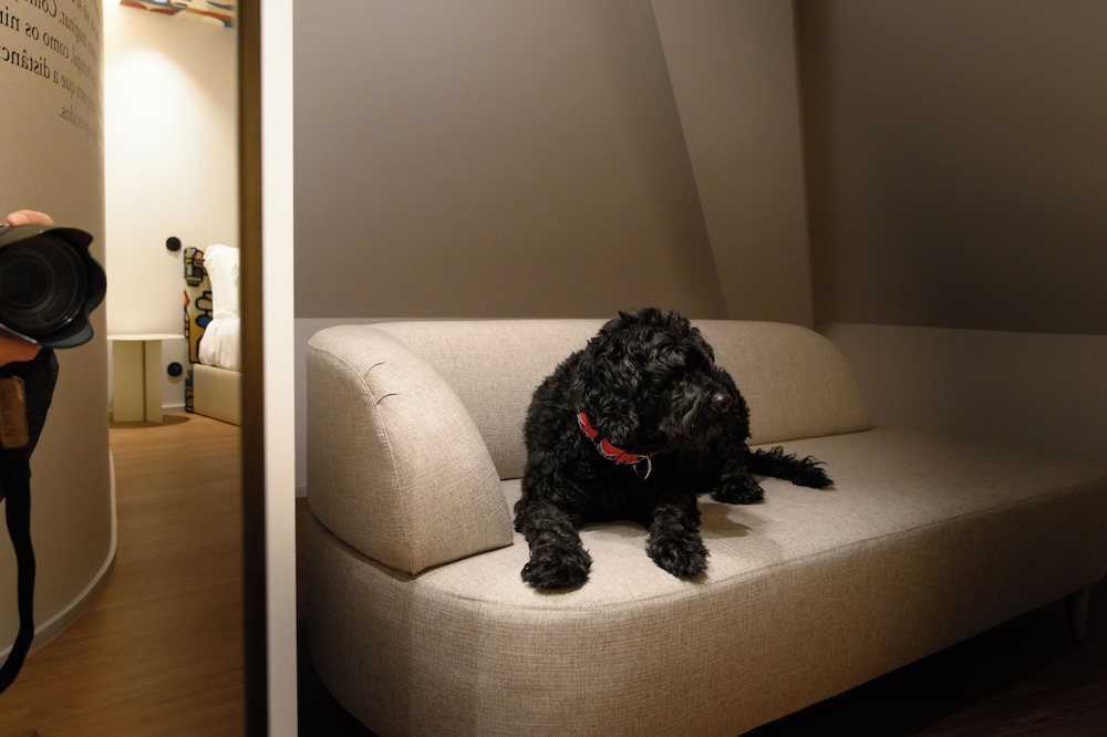 BHB Boutique House
