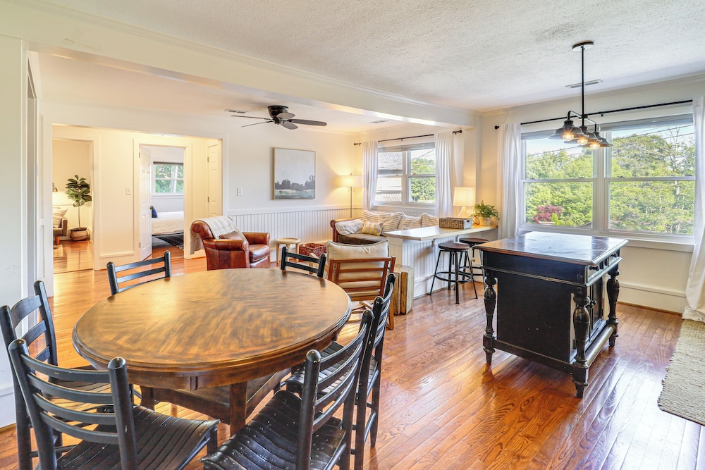 Walk to Shops, Eats & Trails: Blowing Rock Escape!