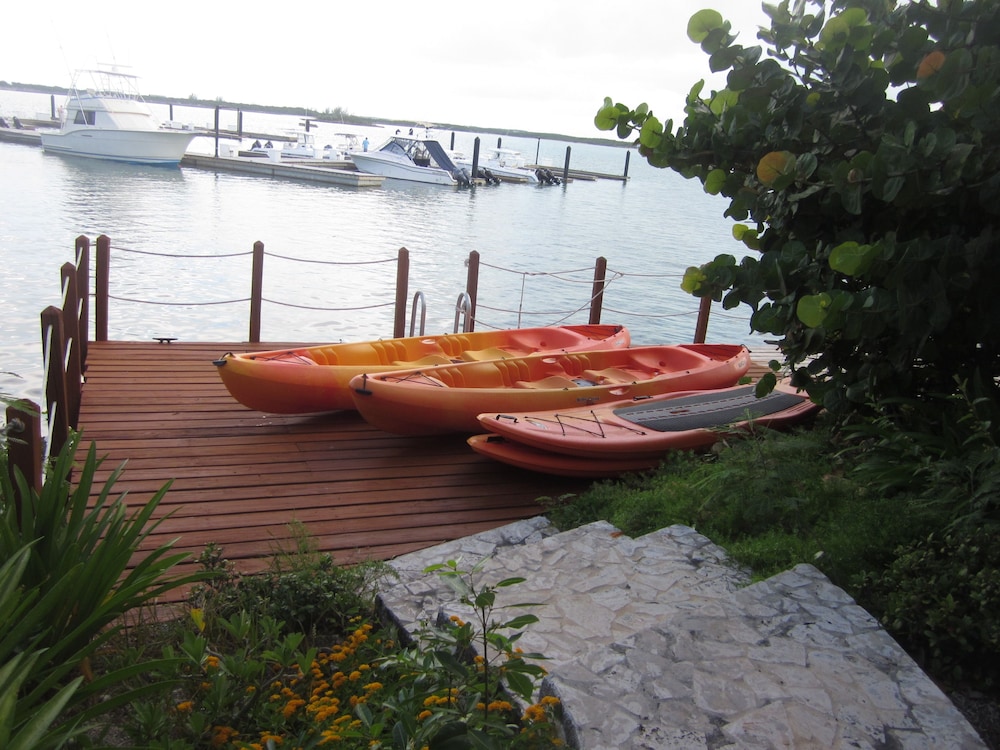 February Point Villa BB1