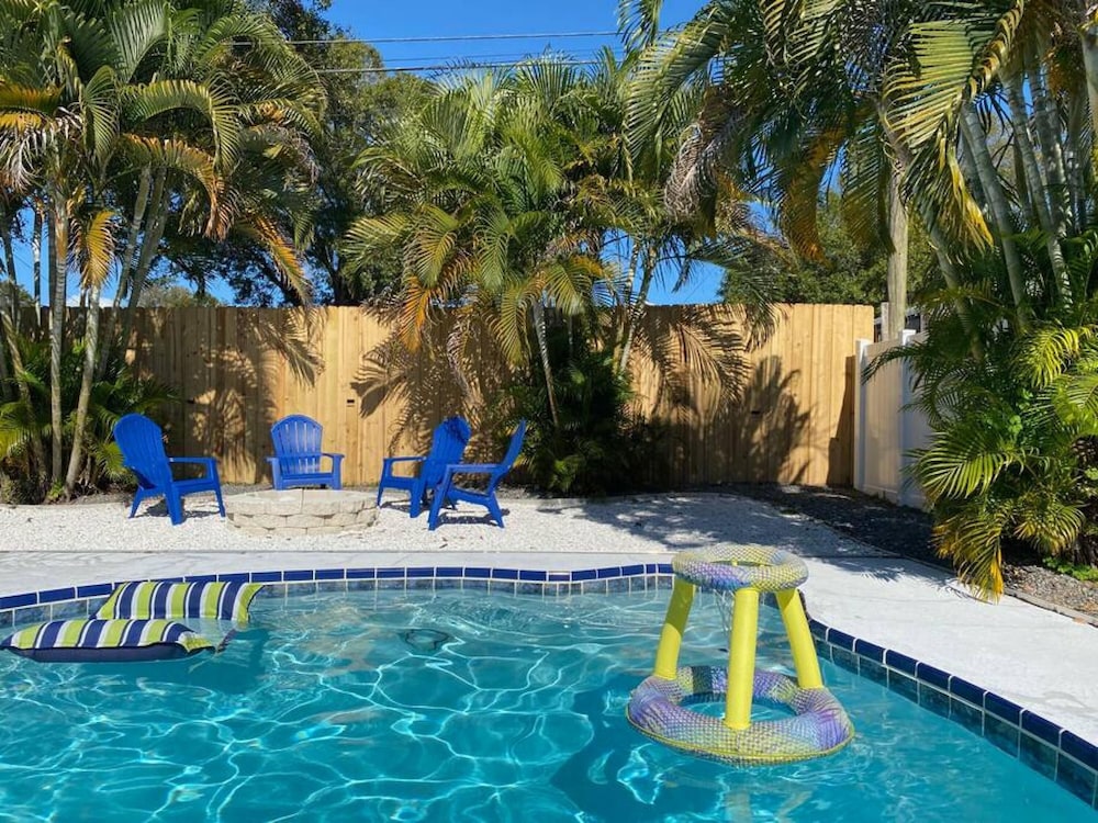 Heated Pool Close to St Pete Tampa Pet Friendly, photo 15