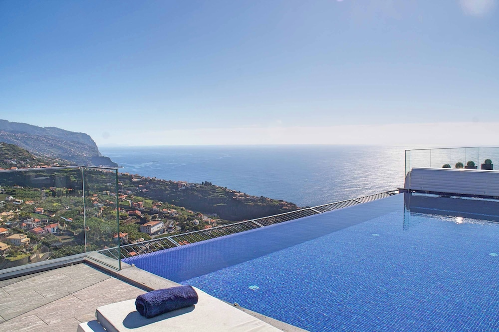 Villa Seacrest