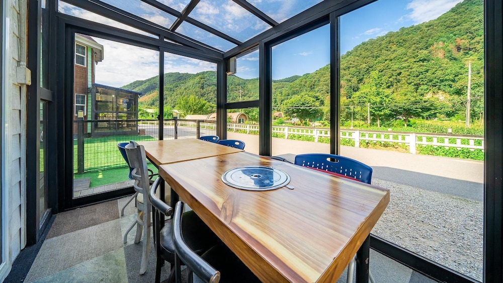 Chuncheon Namiseom pet Friendly Pension
