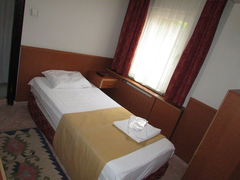Kadikoy Otel