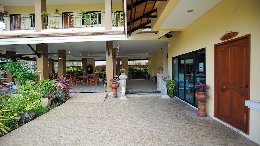 Laph Kham House view 2
