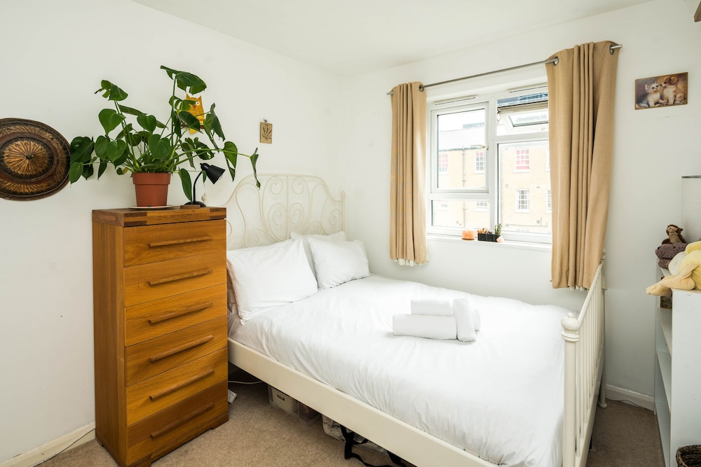2Bd Stylish Home W/T Grand Piano Central London