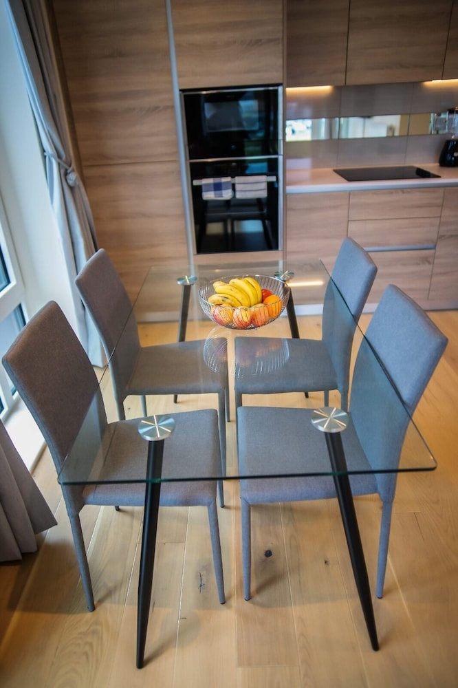 Immaculate 2-bed Apartment in London