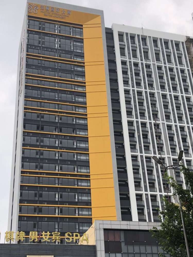 Poltton International Apartment Gaoming
