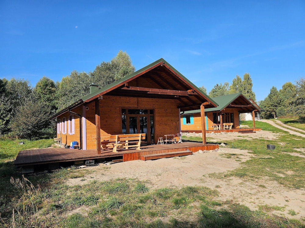 Holiday Home Right on the Lake Shore