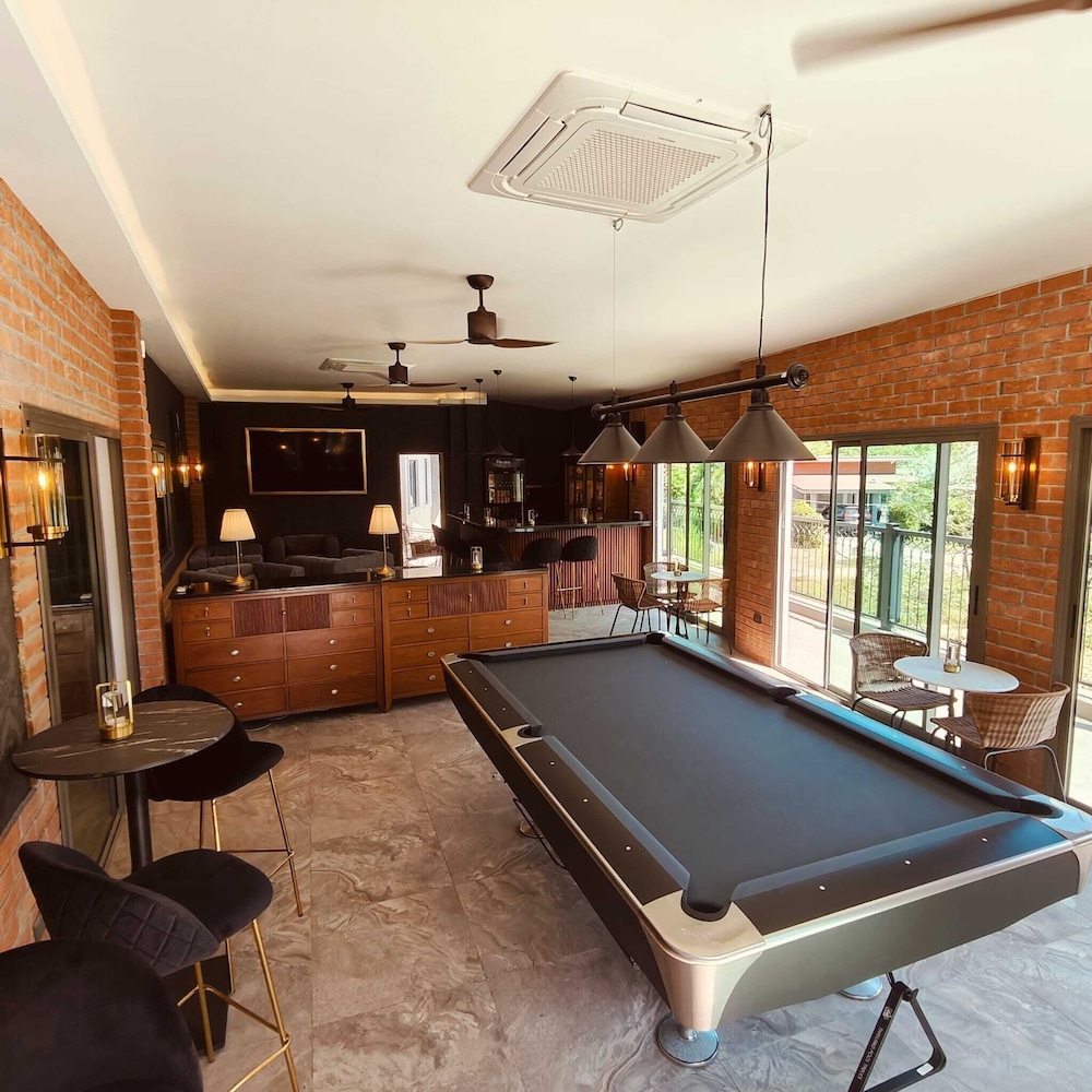 Varaya Resort