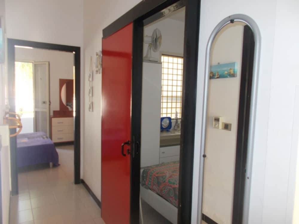 Charming Apartment Near Baia Verde Beach