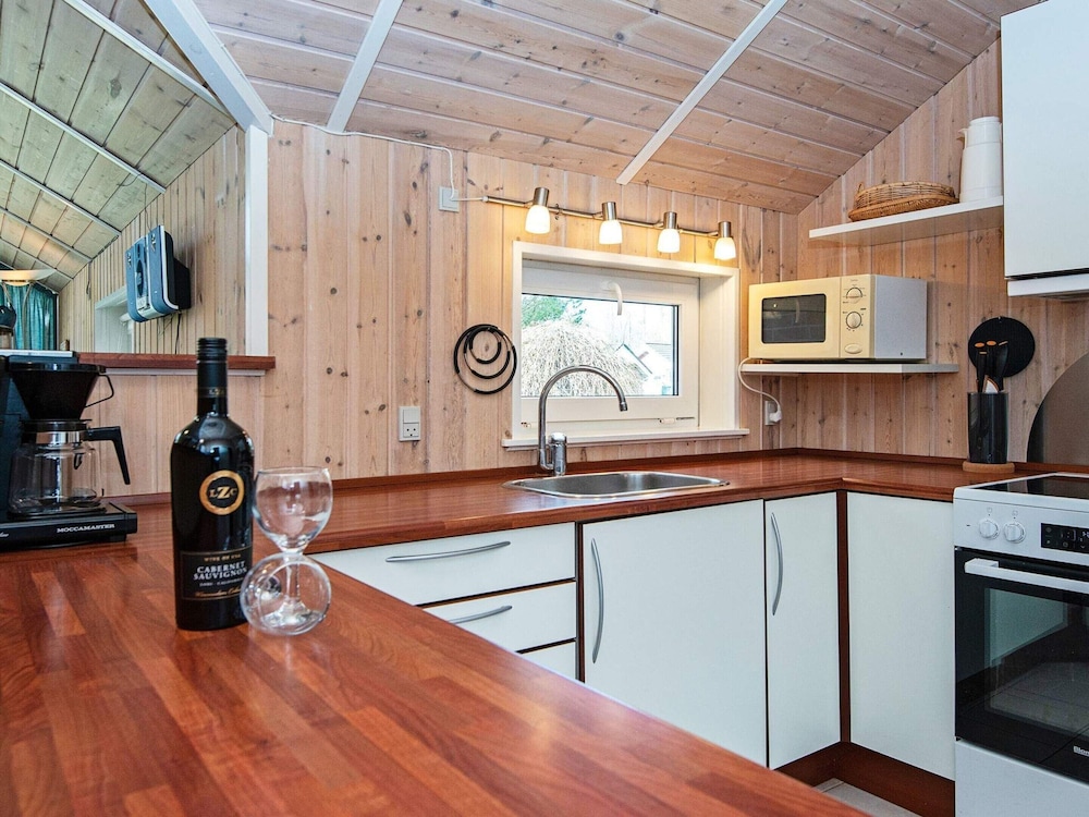 8 Person Holiday Home in Oksbol