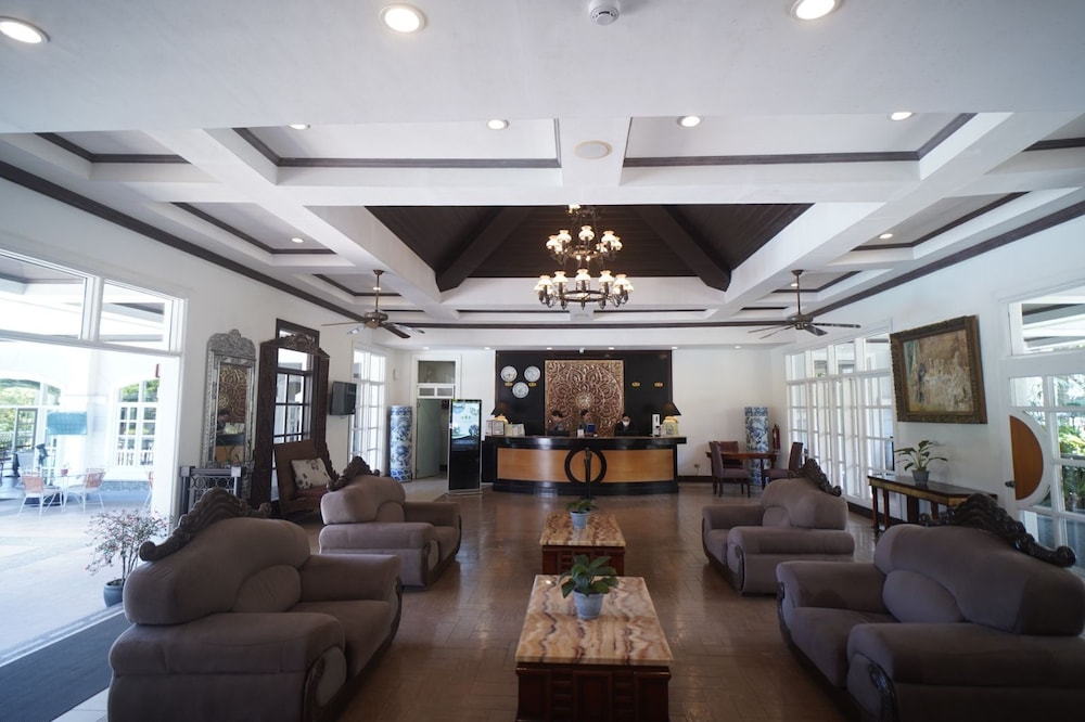 Forest Crest Nature Hotel and Resort Powered by ASTON