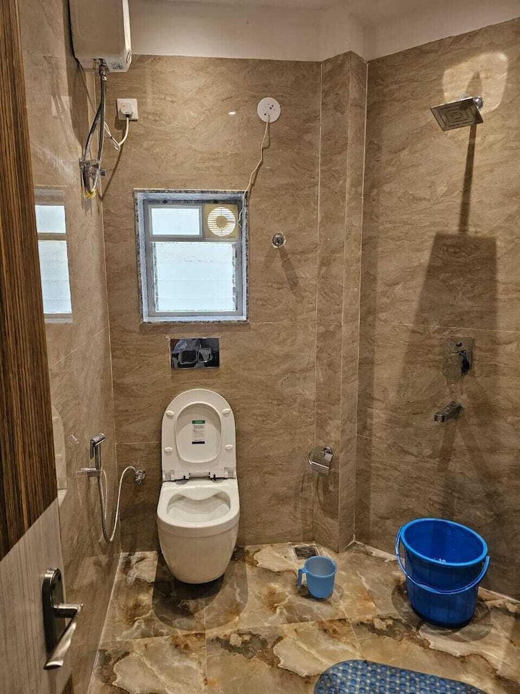 Jowar Hoter & Resort