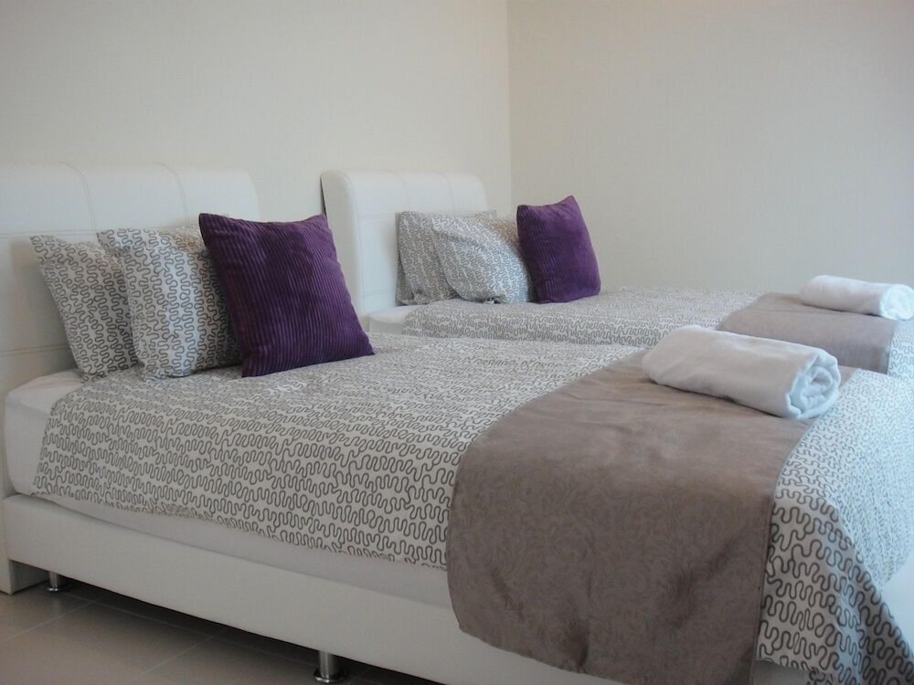 Shamrock Beach Villas photo 7