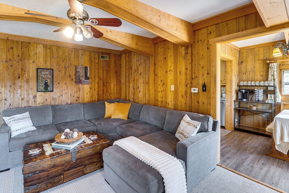 Pike National Forest Access: Secluded Divide Cabin