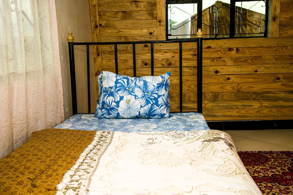 Lionsgate Hostel