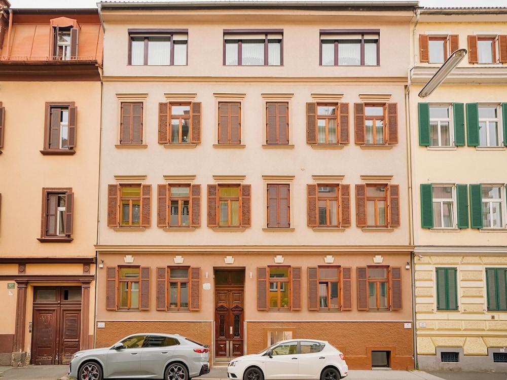 Modern City Apartment in Graz