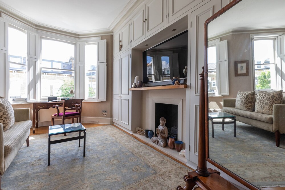 Lilyville Road III by Onefinestay