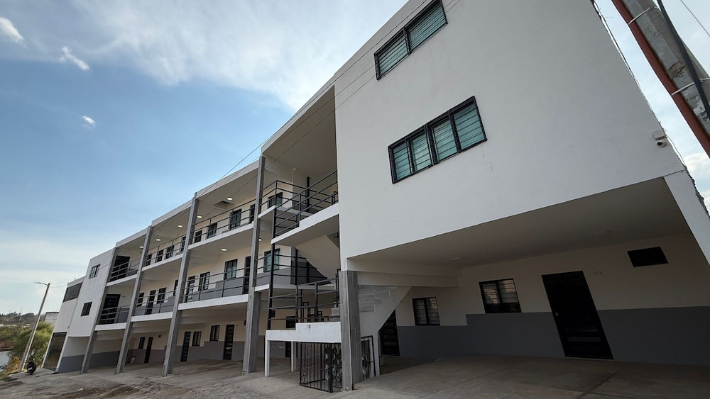 Residencia Gran Coyula Orange 504A