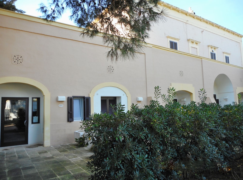 Masseria San Velletri Guest House