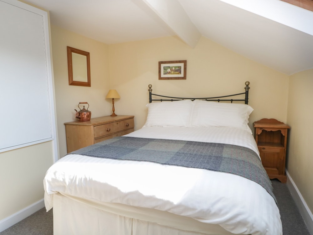 Acorn Cottage