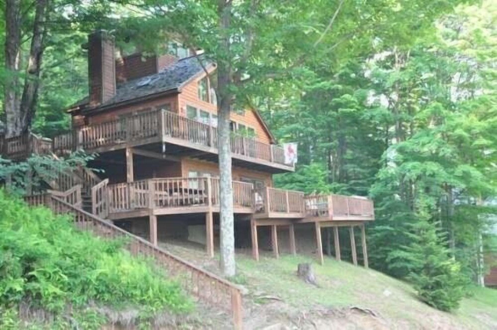 Cardinal Haus view 5