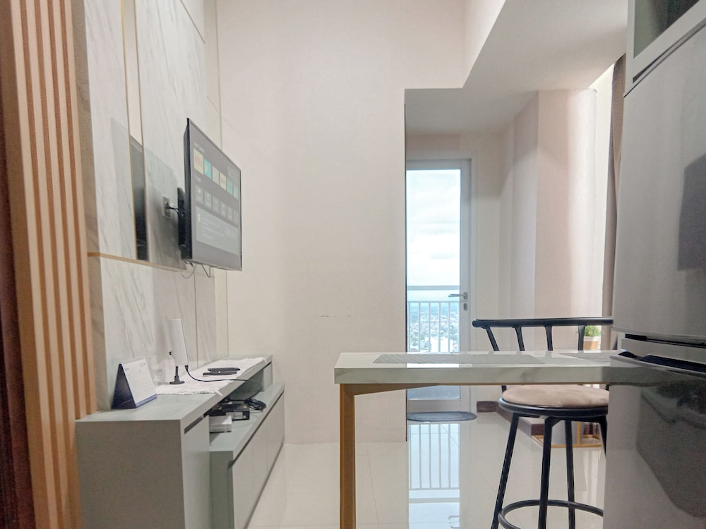 Spacious Luxury 1Br At Vida View Makassar Apartment