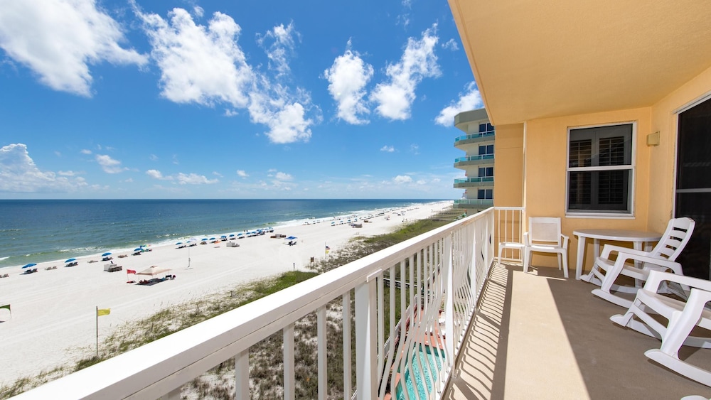 Emerald Key by Southern Vacation Rentals