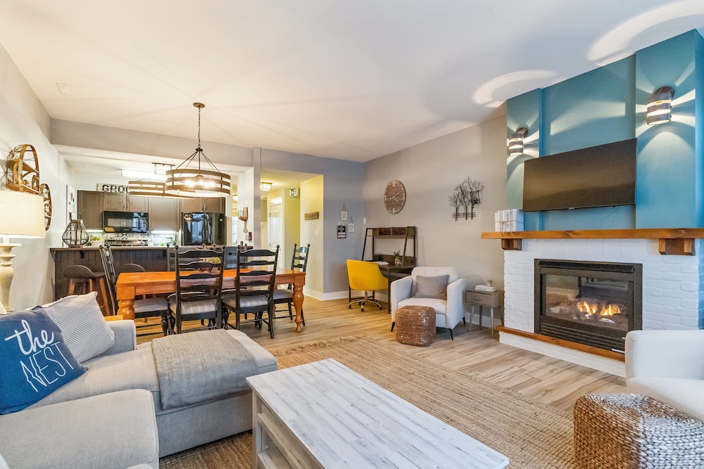 Rivergrass Condos