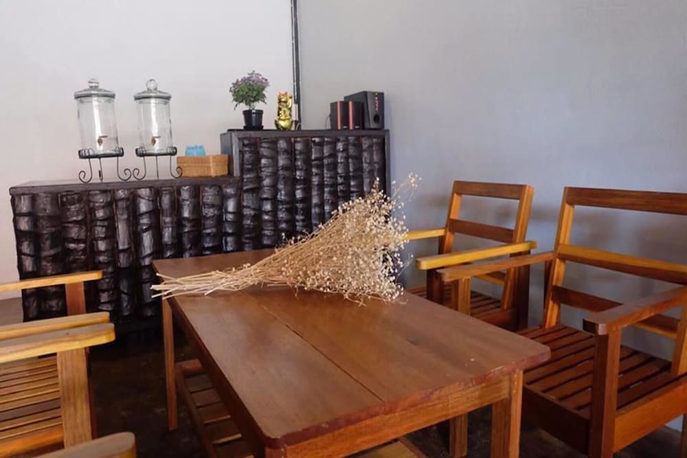 Copa Lanta Guesthouse