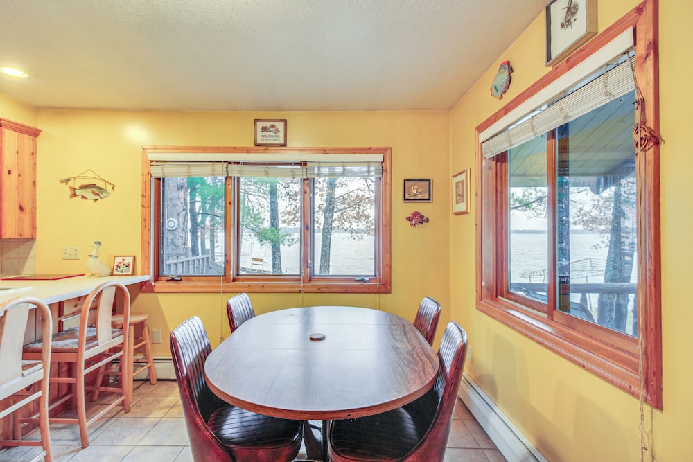 Scenic Cabin w/ Private Beach in Crosslake!