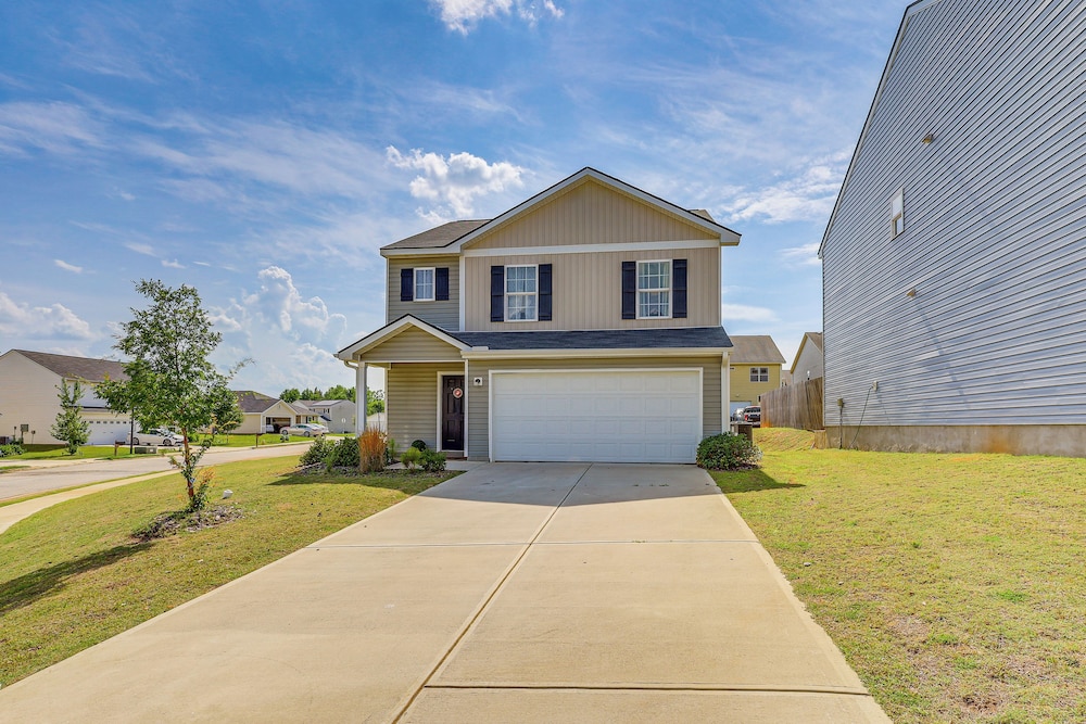 5 Mi to Amerson River Park: Family-friendly Home