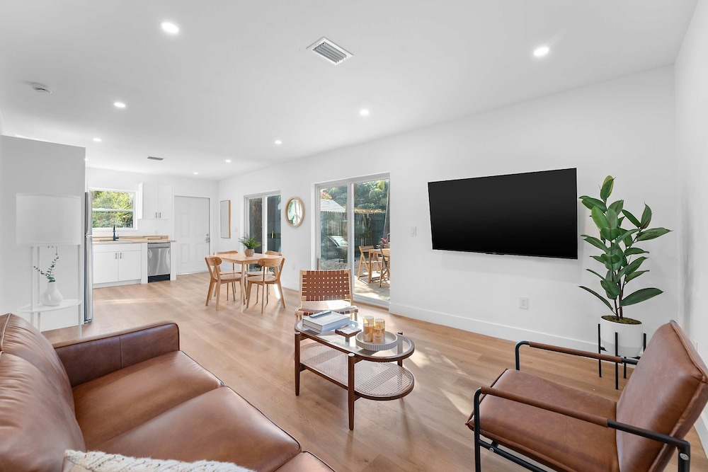 921 Apartment 2 in Fort Lauderdale