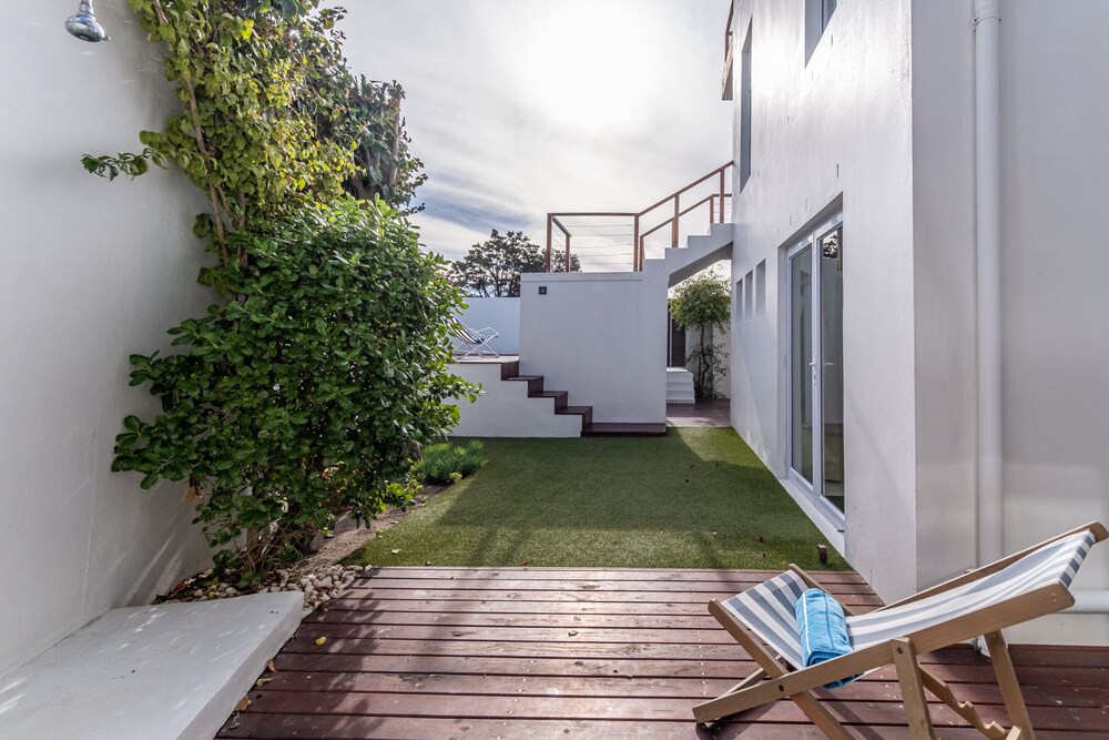 Greenways Beach House