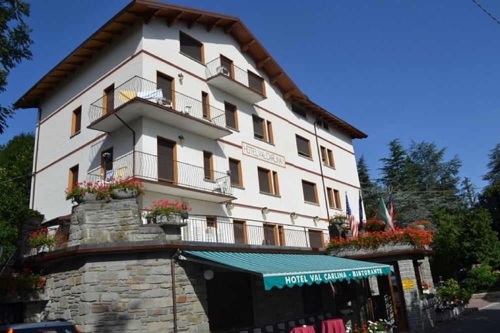 Hotel Val Carlina