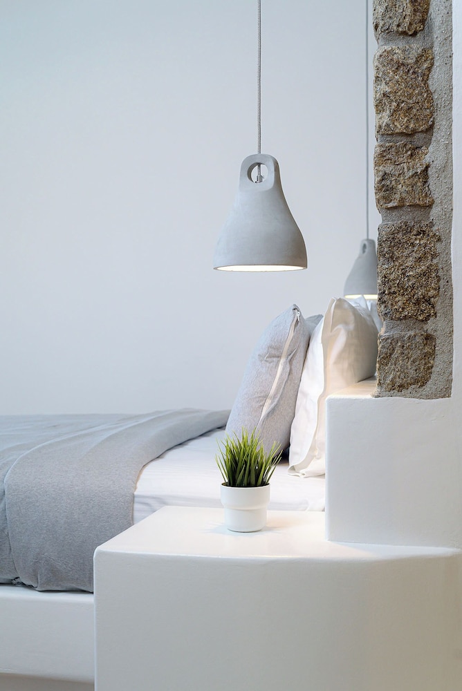 Villa Yasemin on the Rock