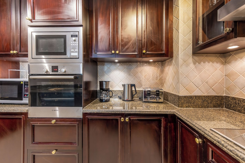 Durrani Homes - Luxe Living at Souk Al Bahar with Burj Khalifa and partial Fountain view