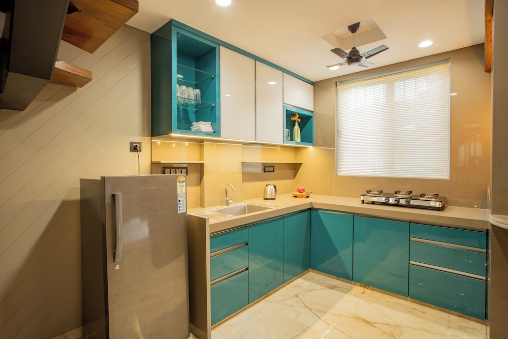 Alaya Stays - Imperial Calista 4BHK near Khandala Hills